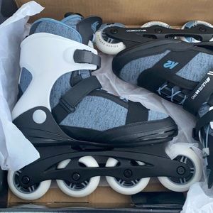 K2 Alexis 80 pro inline skates is size 9